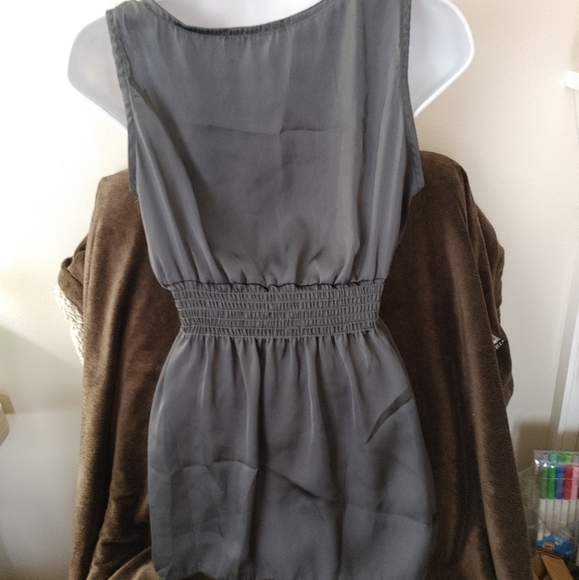 Flower satin feel tank - Picture 3 of 6